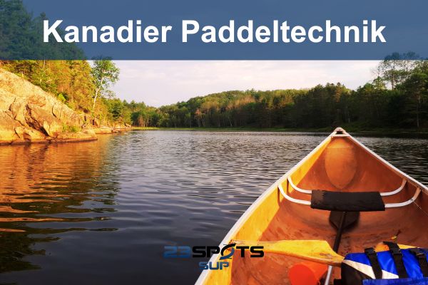 Teilnehmer üben verschiedene Paddelschläge im Kanadier